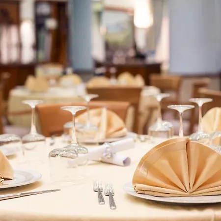 Hotel Calabrisella 3*