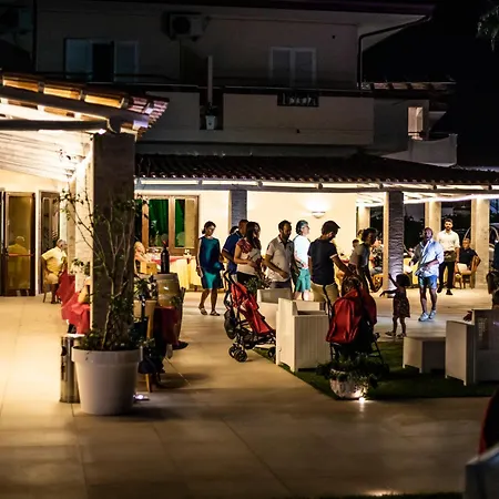 Hotel Calabrisella