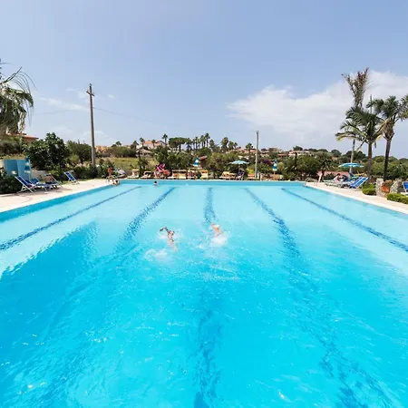 Calabrisella CALABRIA