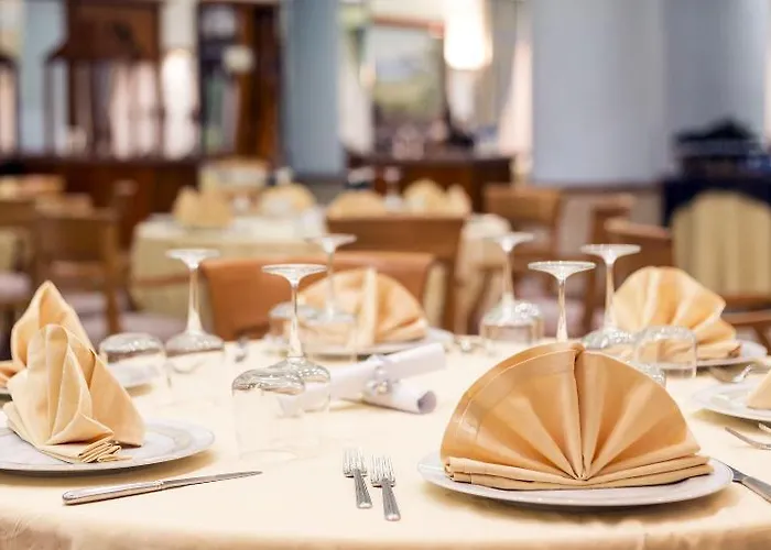 Hotel Calabrisella 3*