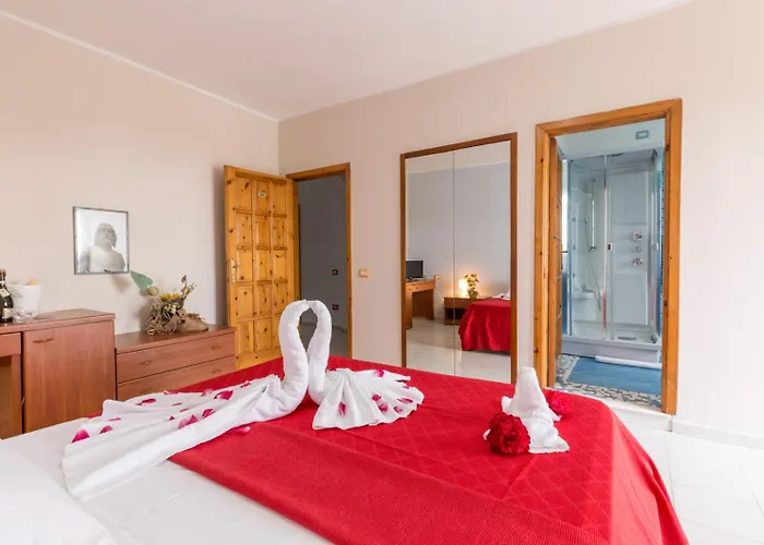 Calabrisella CALABRIA